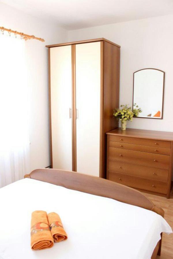 Apartments Marin Bol Dış mekan fotoğraf